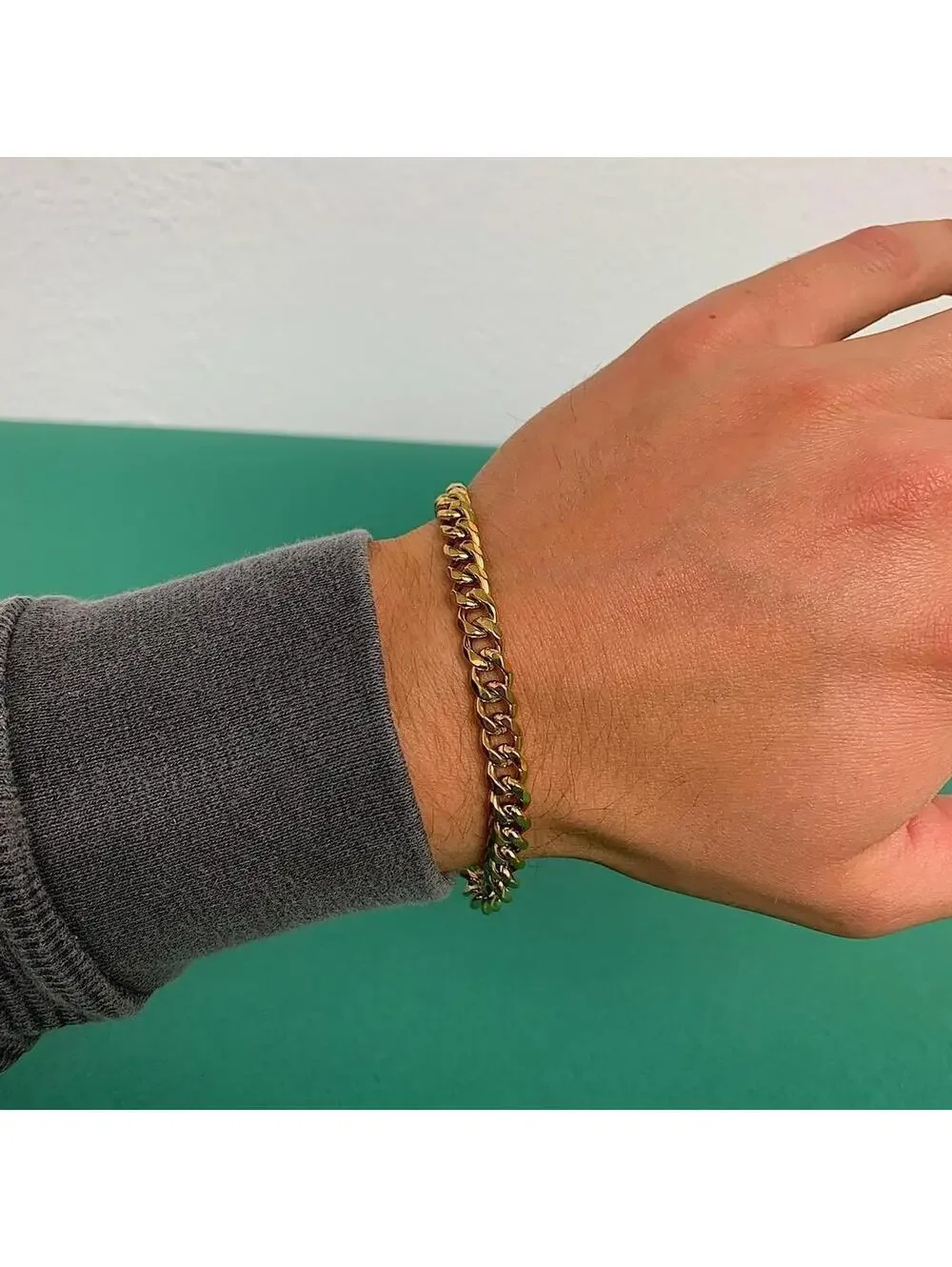 Y2K Vintage Gold Bracelet 8 Inch Unisex